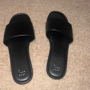 Target a new day sandal!